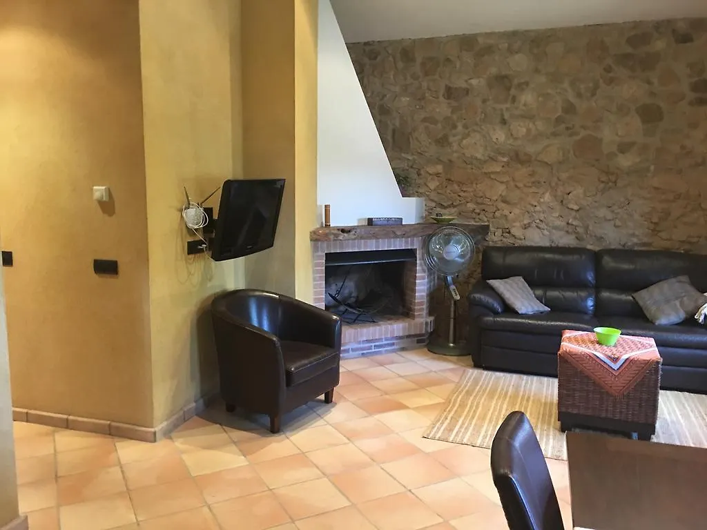 Masia Can Oller By Checkin Hotel Palafolls 0*,  España